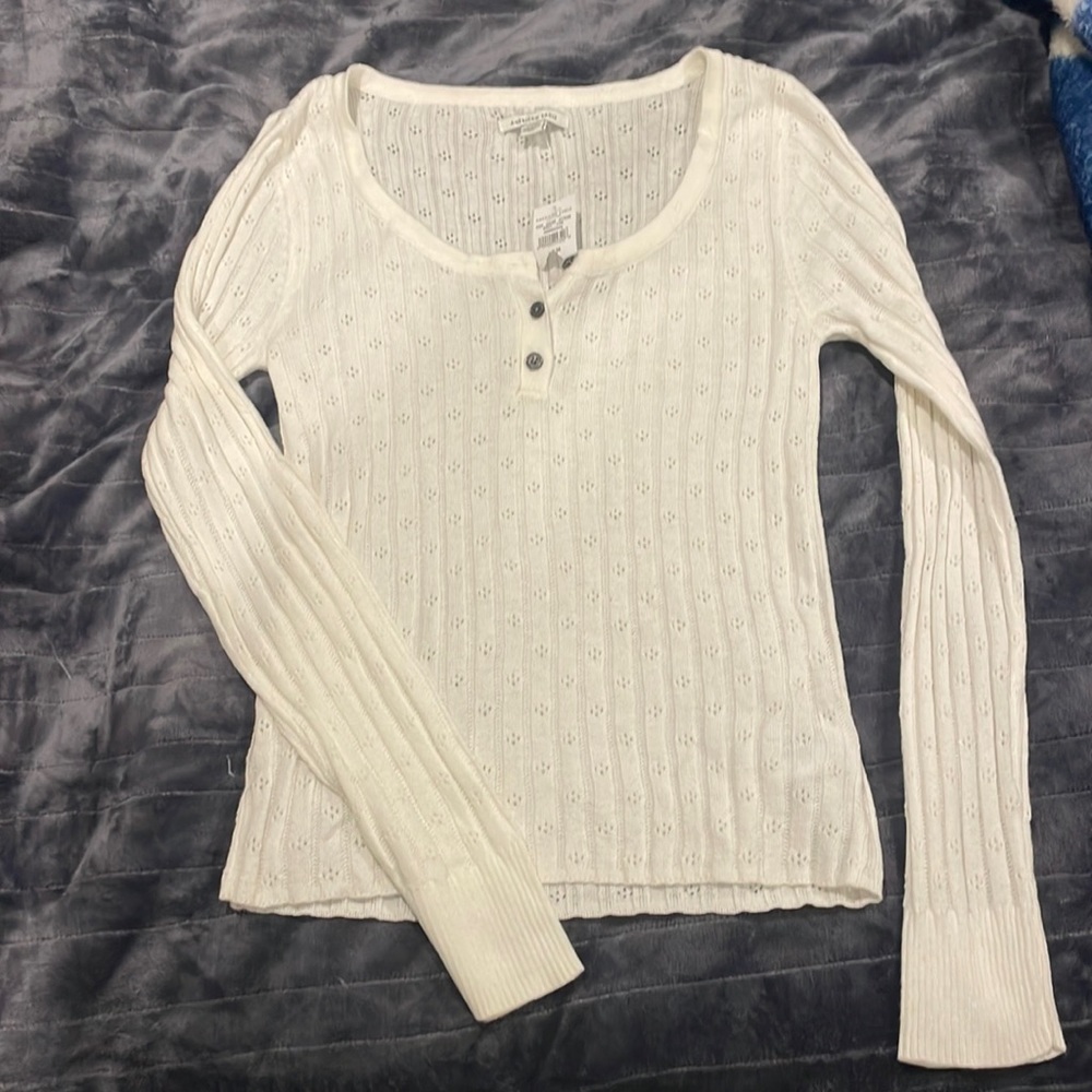 Long sleeve half button shirt